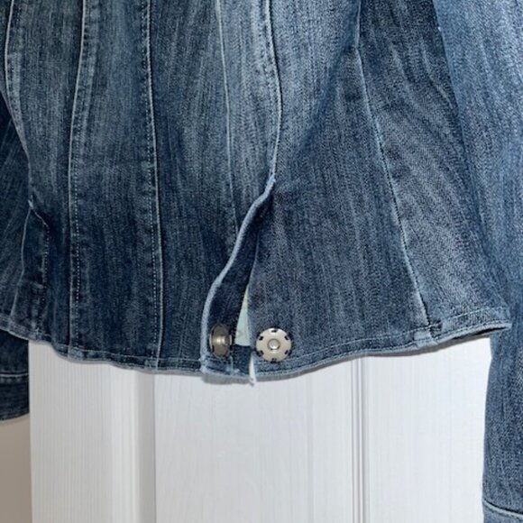 SIGRID OLSEN | Jean Jacket Women’s size 8 with Lining - Picture 6 of 16